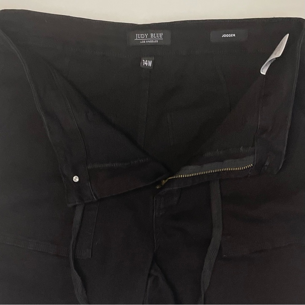 Judy Blue Women's High Waist Black Jogger Jeans Stretch Denim Size 14W - Picture 11 of 16